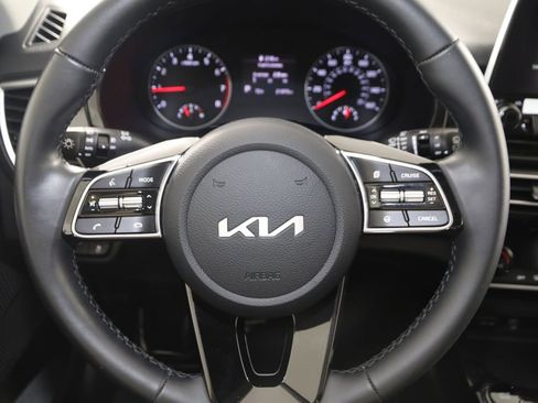 Used 2023 Kia Seltos EX AWD/4WD image 40