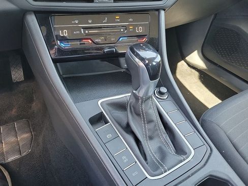 Used 2025 Volkswagen Jetta S FWD image 17