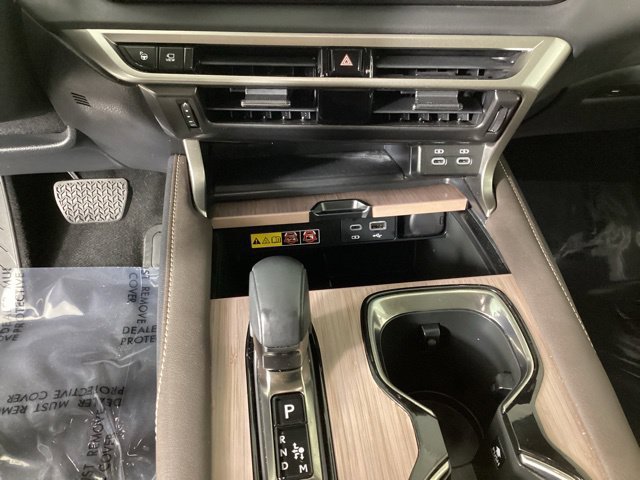 Used 2024 Lexus RX 350 AWD w/ Convenience Package image 19