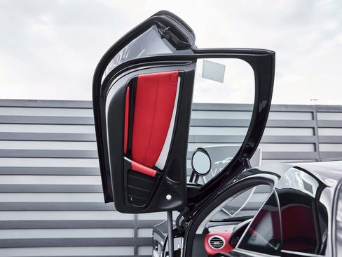 Used 2006 Mercedes-Benz SLR image 34