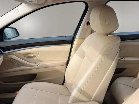 Used 2014 BMW 528i xDrive Sedan image 35