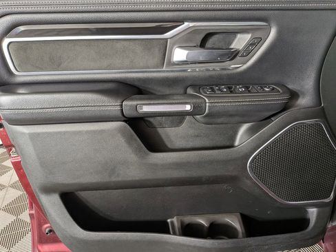 Used 2019 RAM 1500 Laramie w/ Sport Appearance Package image 15