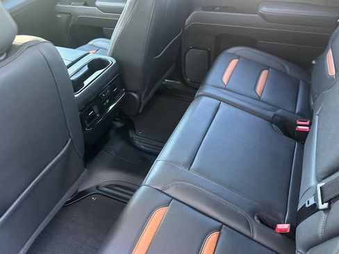 Used 2026 GMC Sierra 1500 AT4 w/ AT4 Premium Package AWD/4WD image 4
