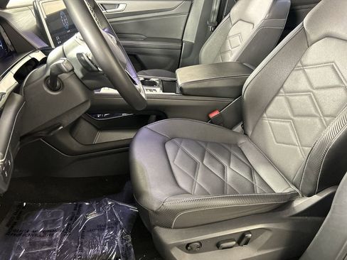 Used 2024 Volkswagen Atlas Cross Sport SE image 20