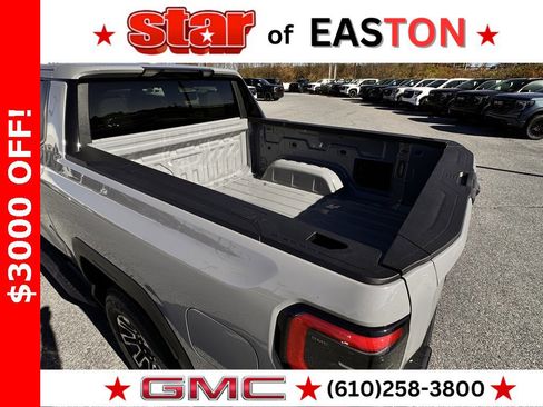 New 2026 GMC Sierra EV Elevation image 25