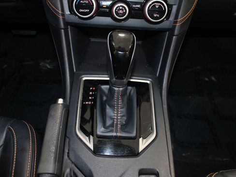 Used 2018 Subaru Crosstrek 2.0i Limited image 37