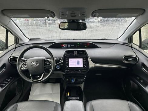Certified 2021 Toyota Prius XLE w/ Advanced Technology Package AWD/4WD image 11