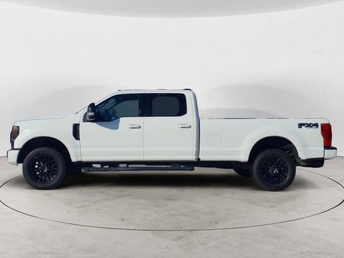 Used 2022 Ford F350 Lariat AWD/4WD image 2