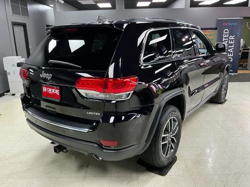 Used 2019 Jeep Grand Cherokee Limited image 3