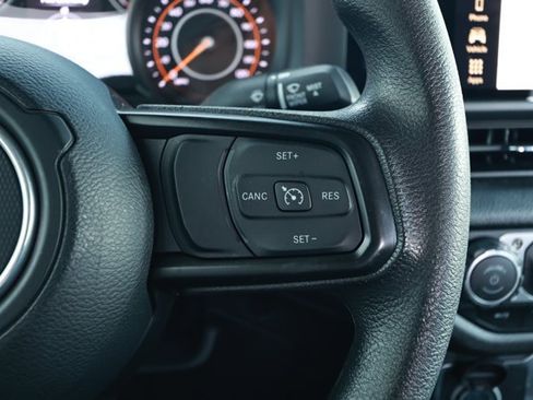 Certified 2025 Jeep Wrangler Sport AWD/4WD image 14