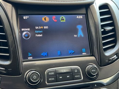 Used 2014 Chevrolet Impala LT FWD image 22