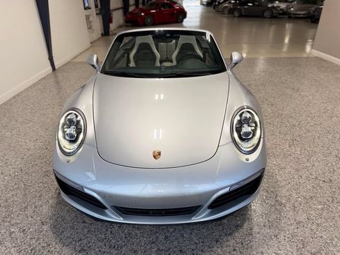 Used 2017 Porsche 911 Carrera S RWD image 10