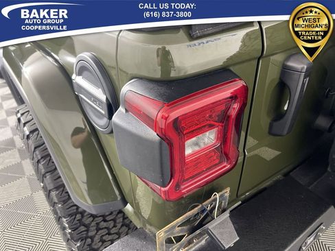 Used 2021 Jeep Wrangler Unlimited Sahara w/ Uconnect 4C Nav & Sound Group image 33