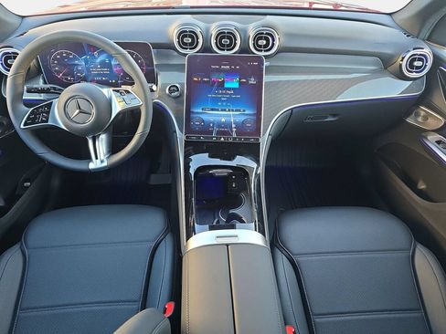 New 2026 Mercedes-Benz GLC 300 image 9