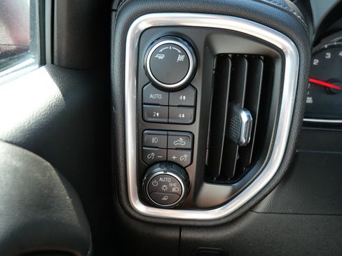 Used 2019 Chevrolet Silverado 1500 LTZ w/ LTZ Plus Package AWD/4WD image 26