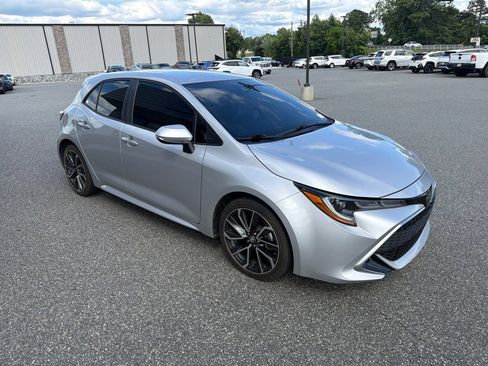 Used 2021 Toyota Corolla XSE FWD image 9