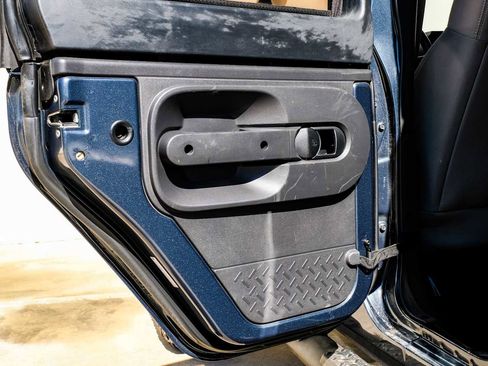 Used 2008 Jeep Wrangler X w/ Trailer Tow Group image 38