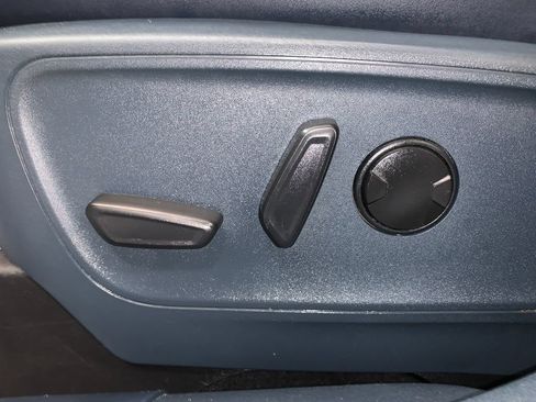 Used 2024 Ford Maverick Lariat w/ FX4 Off-Road Package AWD/4WD image 5