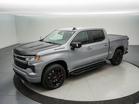 Used 2024 Chevrolet Silverado 1500 RST w/ Convenience Package II image 9