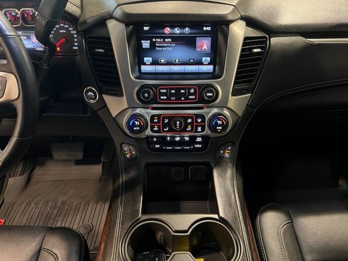 Used 2015 GMC Yukon SLT w/ Open Road Package image 16