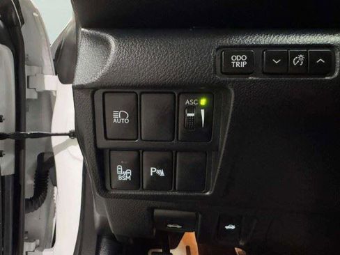 Used 2018 Lexus RC 300 F Sport AWD/4WD image 31