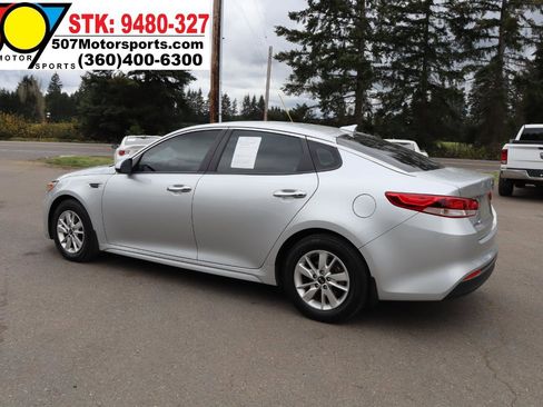 Used 2016 Kia Optima LX FWD image 6
