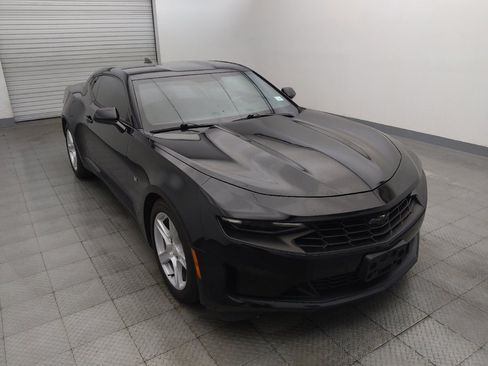 Used 2019 Chevrolet Camaro LT RWD image 14