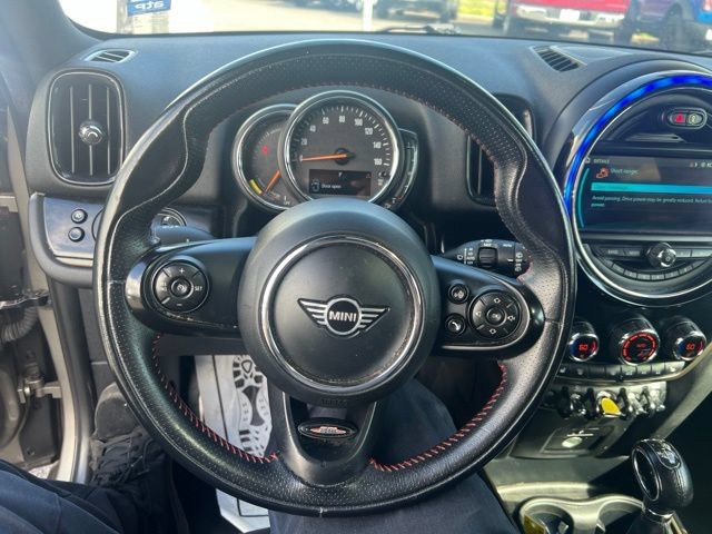 Used 2019 MINI Cooper Countryman SE w/ Signature Upholstery Package AWD/4WD image 11