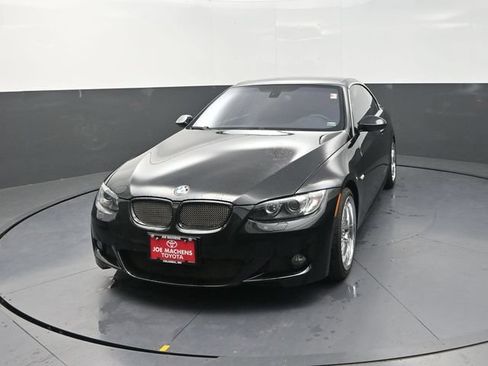 Used 2009 BMW 335i Convertible RWD image 2
