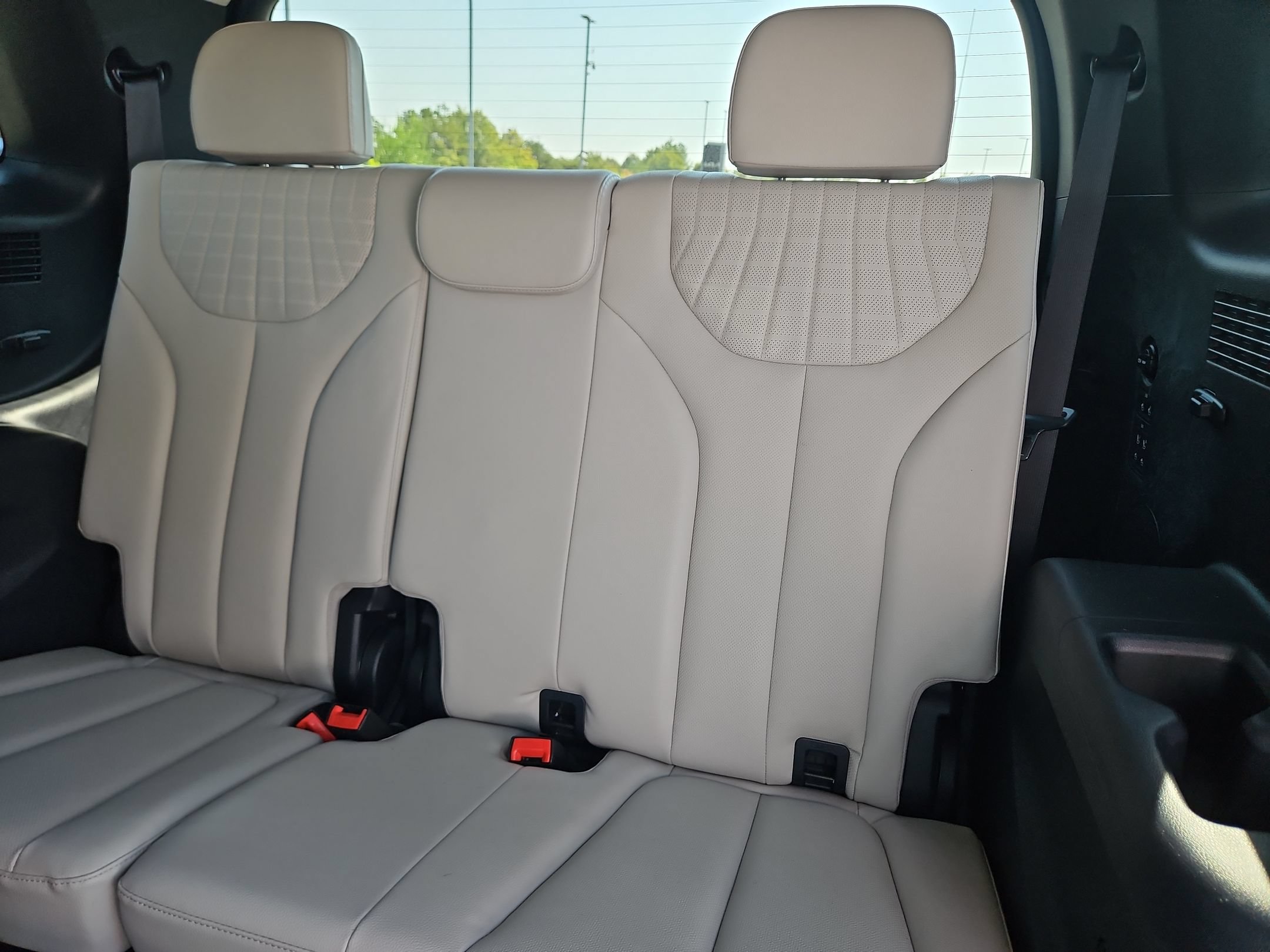 Used 2023 Hyundai Palisade Limited FWD image 37