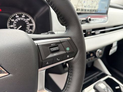 New 2026 Mitsubishi Outlander SE AWD/4WD image 20