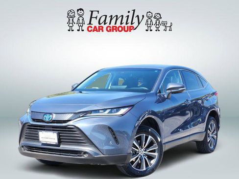 Certified 2024 Toyota Venza LE AWD/4WD image 1