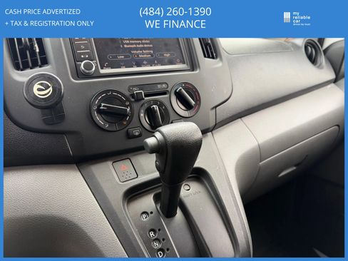Used 2021 Nissan NV200 S w/ Back Door Glass Package image 19