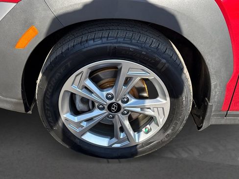 Certified 2023 Hyundai Kona SEL AWD/4WD image 12