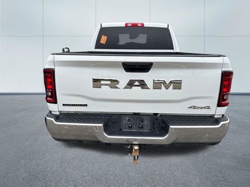 Used 2025 RAM 2500 Big Horn AWD/4WD image 3