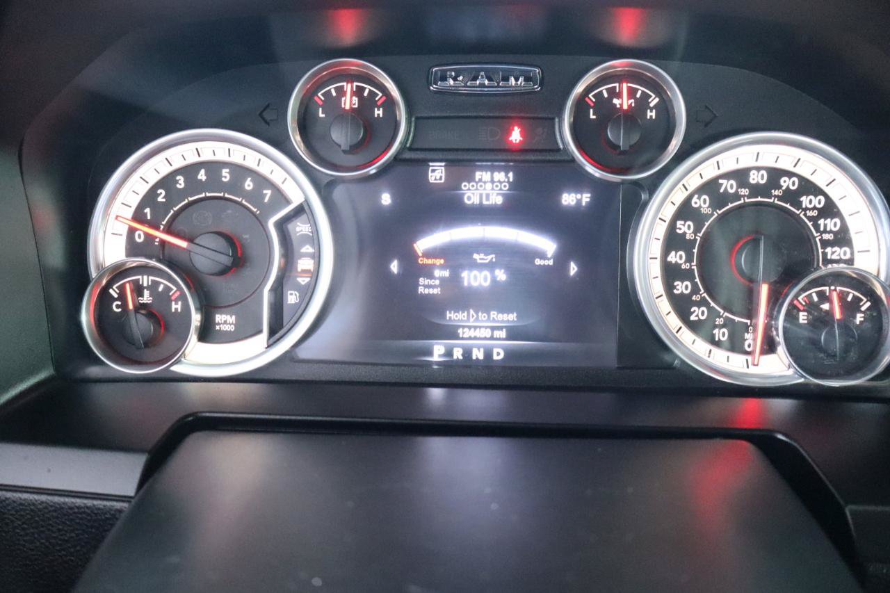 Used 2015 RAM 1500 Sport w/ Ignition Orange Sport Package AWD/4WD image 18
