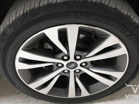 Used 2021 Ford Expedition Limited AWD/4WD image 32