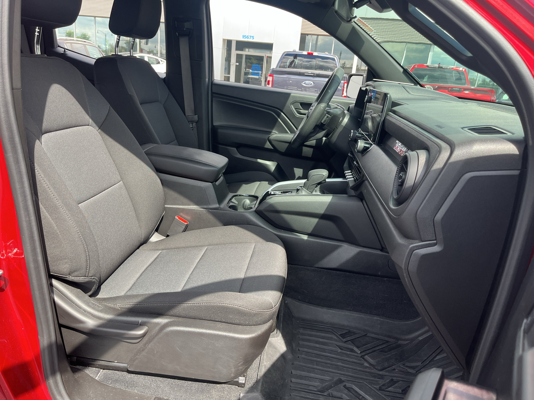 Used 2024 Chevrolet Colorado Trail Boss w/ Advanced Trailering Package AWD/4WD image 27