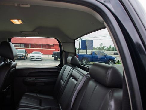 Used 2013 GMC Sierra 1500 SLE image 30