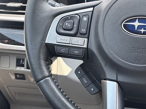 Used 2018 Subaru Forester 2.5i Limited AWD/4WD image 4