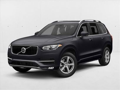 Used 2018 Volvo XC90 T5 Momentum w/ Convenience Package