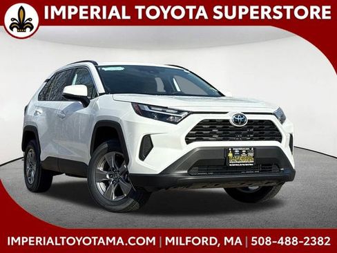 New 2025 Toyota RAV4 XLE image 1