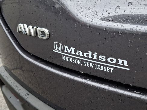 Used 2024 Honda Pilot EX-L image 30
