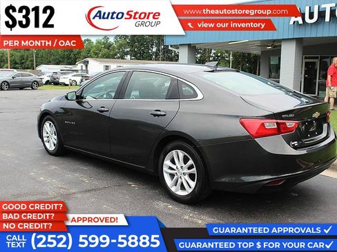 Used 2017 Chevrolet Malibu LT FWD image 8