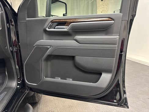 New 2026 GMC Sierra 2500 SLE w/ SLE Value Package; image 19
