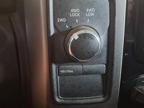 Used 2018 RAM 2500 Laramie w/ Sport Appearance Group AWD/4WD image 22