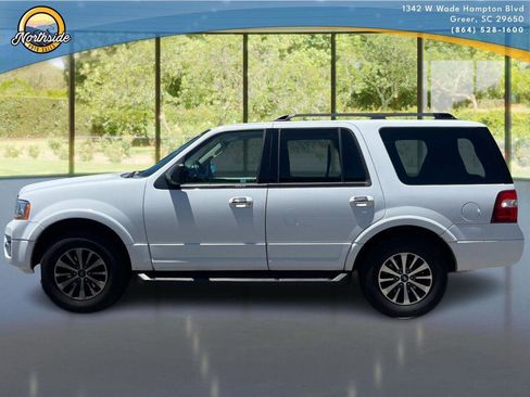 Used 2017 Ford Expedition XLT RWD image 11