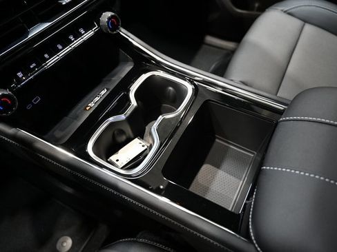 New 2026 Chevrolet Traverse LT w/ Driver Confidence Package image 19