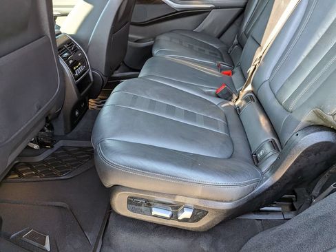 Used 2021 BMW X7 xDrive40i w/ Parking Assistance Package AWD/4WD image 25