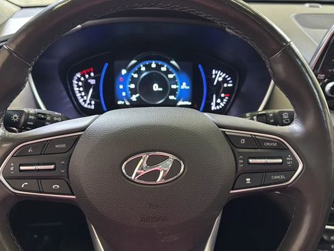 Used 2020 Hyundai Santa Fe Limited image 18